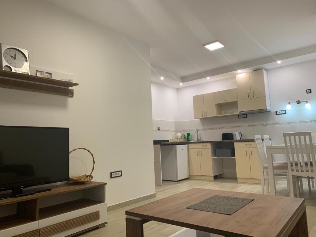 Mm Apartmani เบลเกรด ภายนอก รูปภาพ